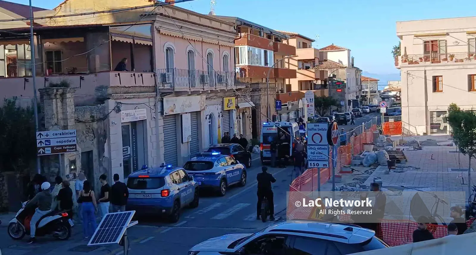 <p><span style=\"color:hsl(0,75%,60%);\">Sparatoria in strada </span>a Tropea: un uomo ferito a colpi di pistola. Si costituisce il presunto autore</p>