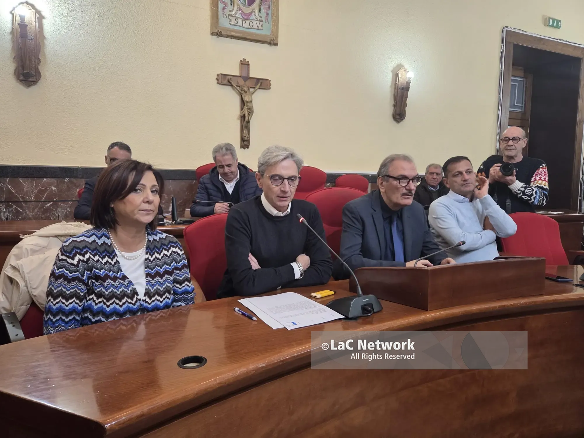 Due milioni per la nuova scuola di Vena Superiore, Romeo ringrazia Mangialavori: «Risultato che deve unire al di là dei colori politici»\n