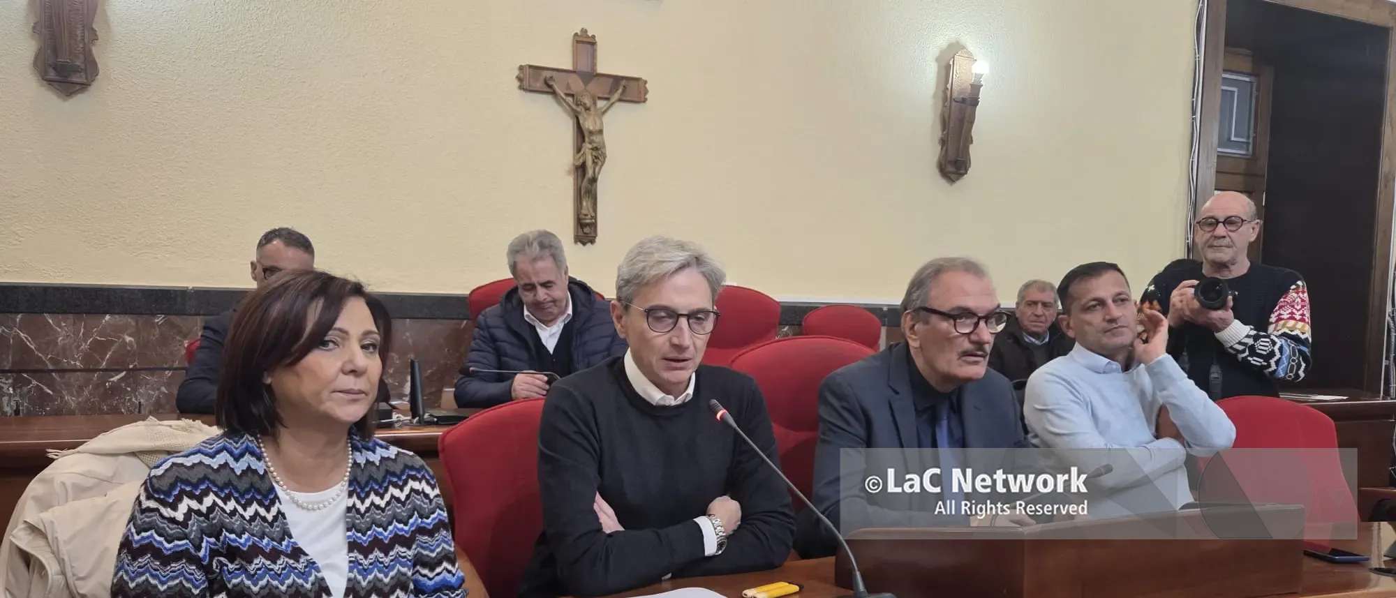 Due milioni per la nuova scuola di Vena Superiore, Romeo ringrazia Mangialavori: «Risultato che deve unire al di là dei colori politici»\n