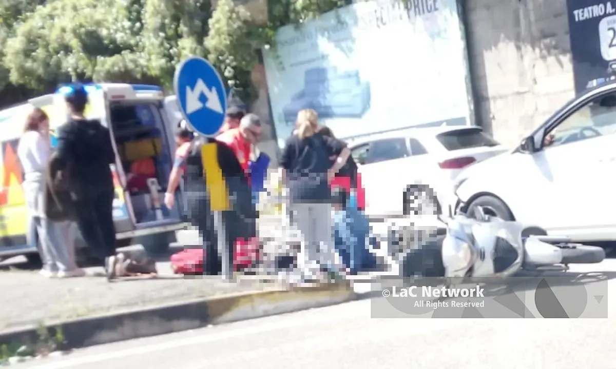 Scontro tra auto e moto a Cosenza, ferito un centauro\n