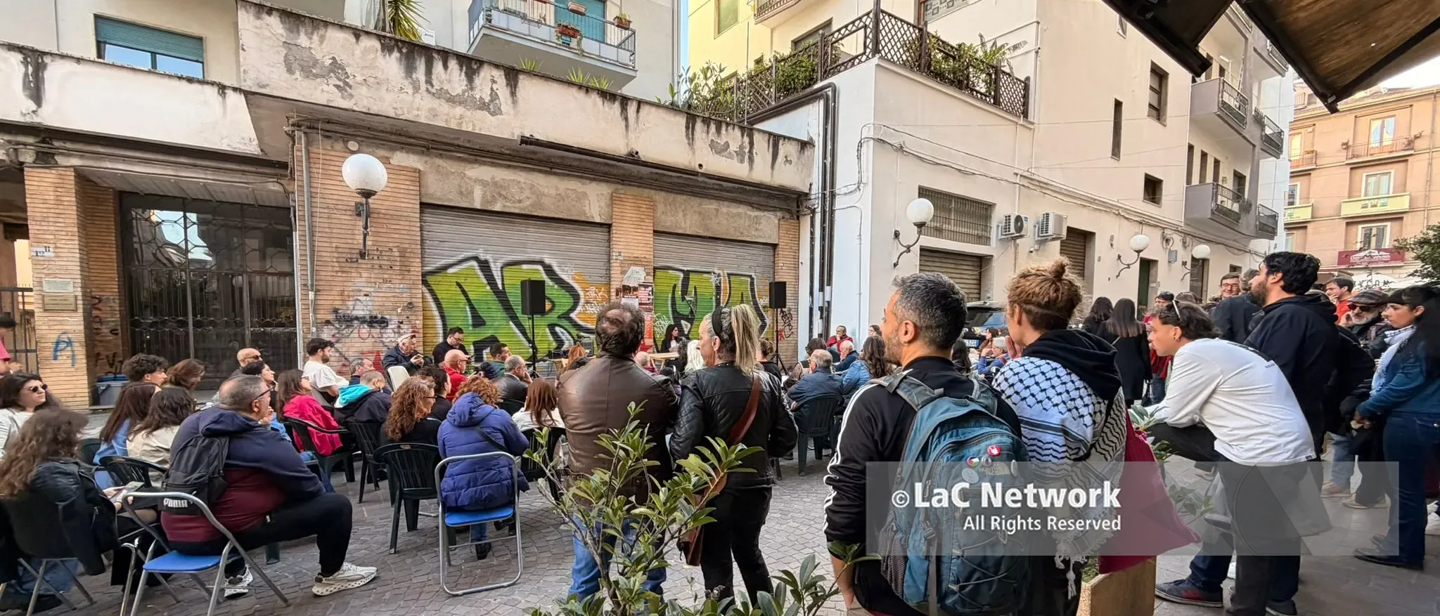 A Cosenza “I Sud si organizzano”: grande successo per l’iniziativa del colletivo “La Base”\n