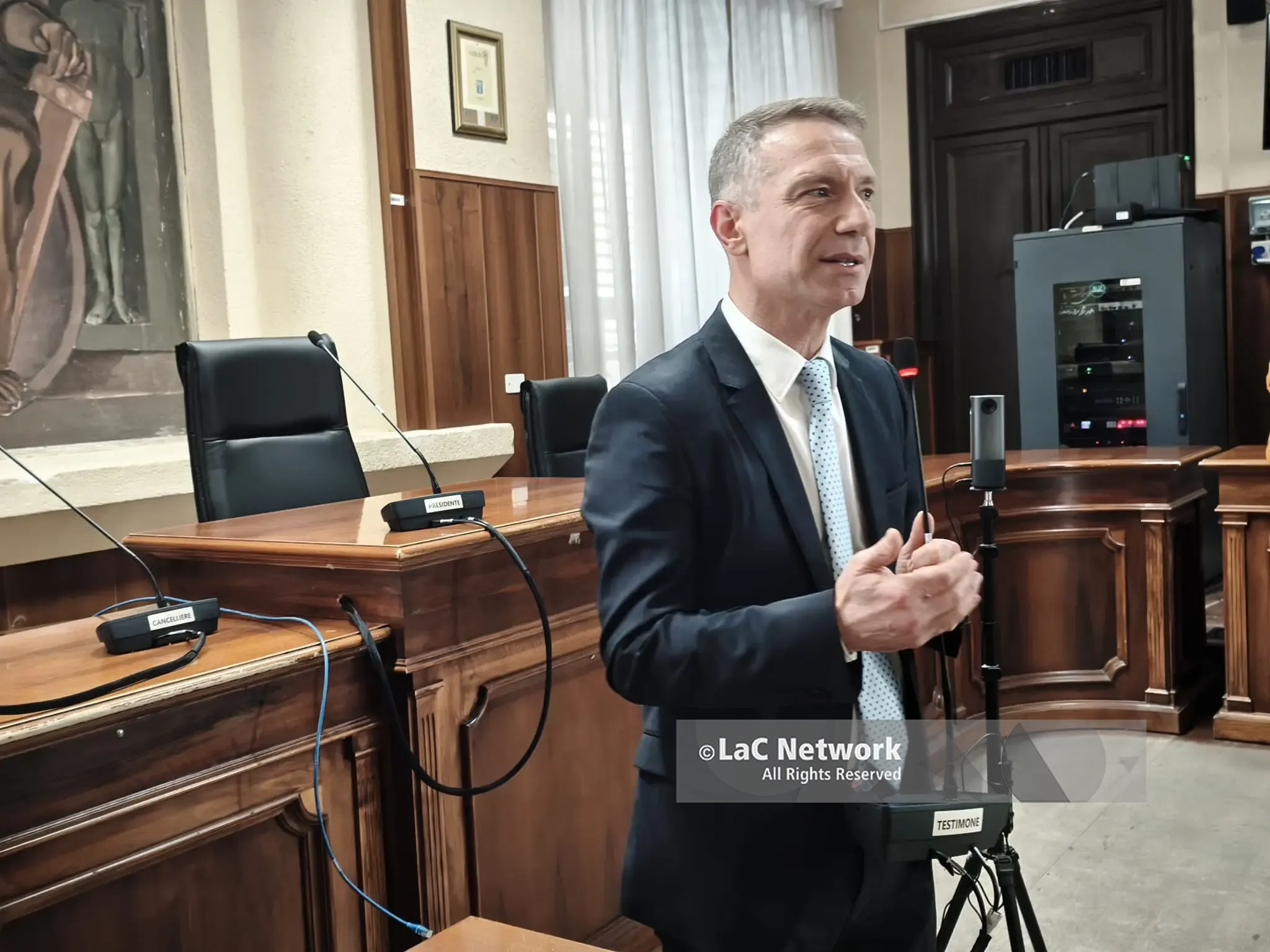 Il procuratore Falvo saluta Vibo: «Quando arrivai mi dissero “è una polveriera”, ora sta cambiando. Continuate a denunciare»\n