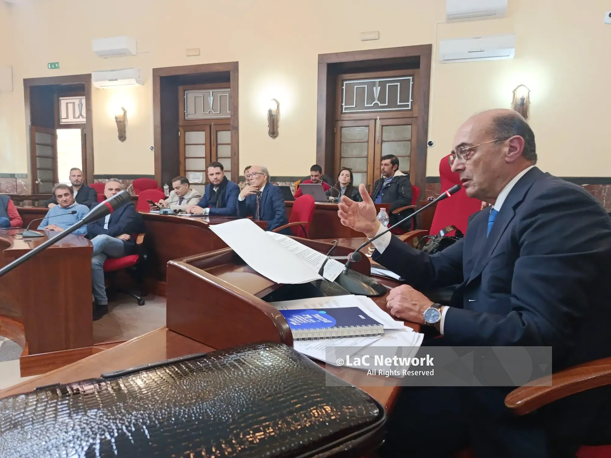 Guardie mediche, i sindaci vibonesi avvertono: «Nessuna soppressione». In settimana l’incontro con il commissario Asp