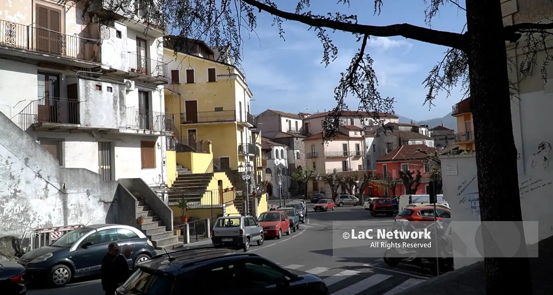 «I giovani se ne vanno»: a Verbicaro il paese che perde pezzi tra emigrazione e crisi\n