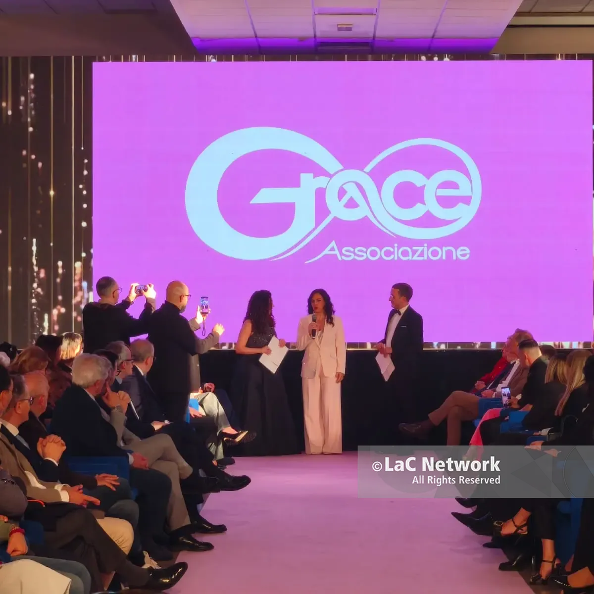 “Una Passerella per Grace”, la vita che resiste: donne e coraggio oltre la malattia\n