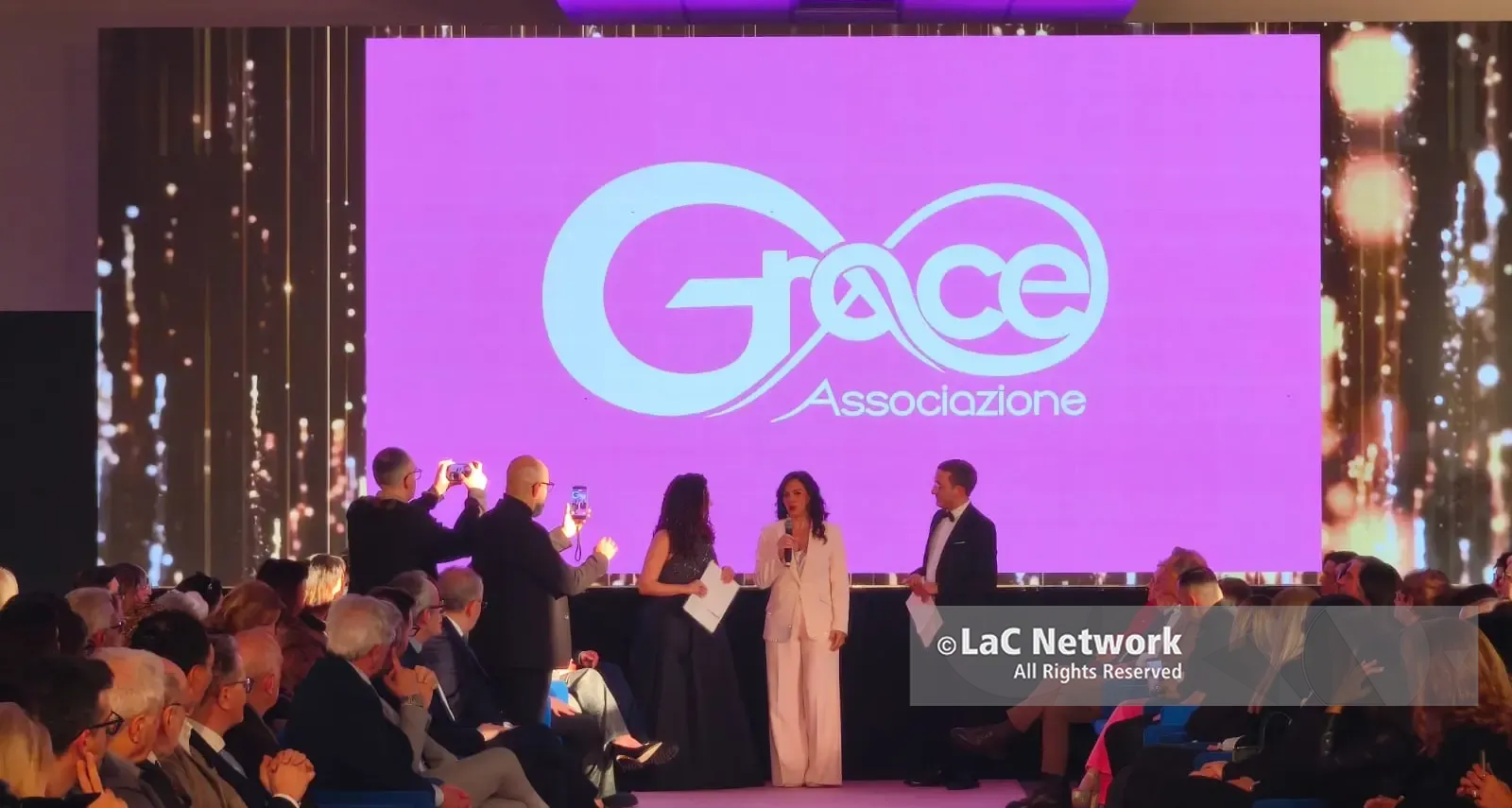 “Una Passerella per Grace”, la vita che resiste: donne e coraggio oltre la malattia\n