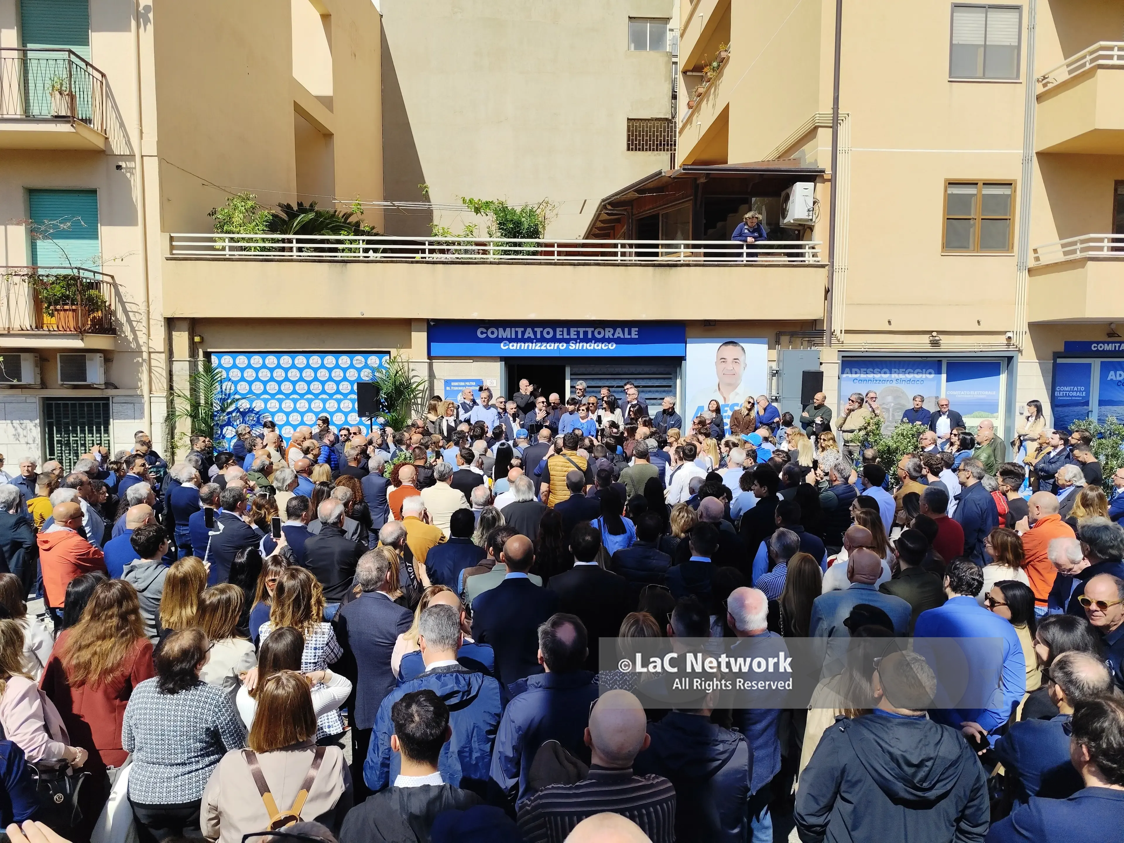 Il cauto ottimismo di Cannizzaro: «Sondaggi? Fa piacere, ma ancora non ha vinto nessuno, la campagna elettorale va affrontata con i temi»\n