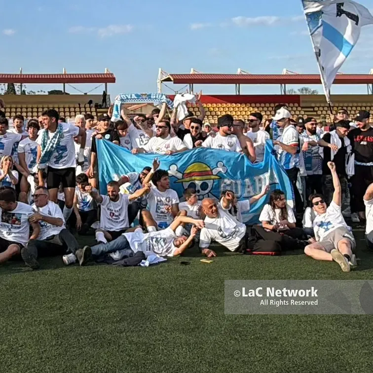 Estasi\u00A0Praiatortora, è Serie D: vittoria a Isola Capo Rizzuto e promozione matematica\n