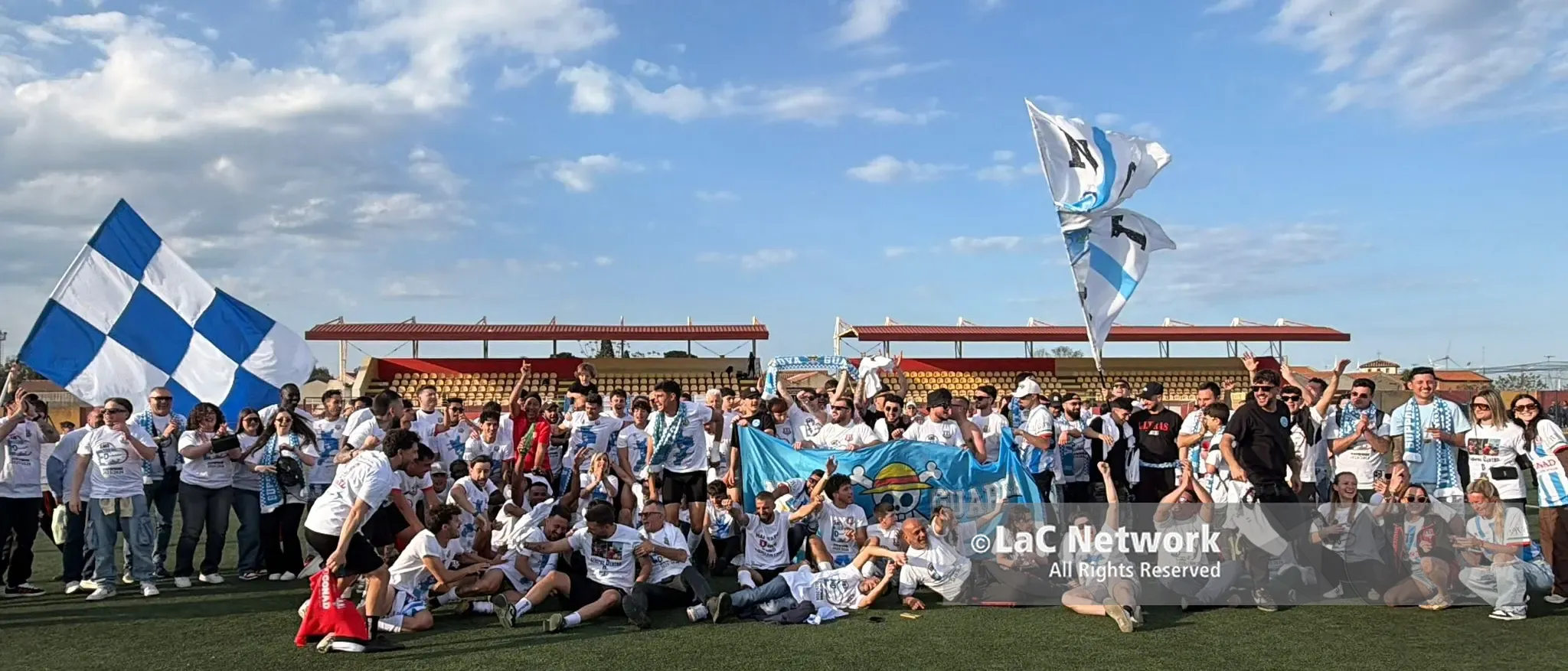 Estasi\u00A0Praiatortora, è Serie D: vittoria a Isola Capo Rizzuto e promozione matematica\n