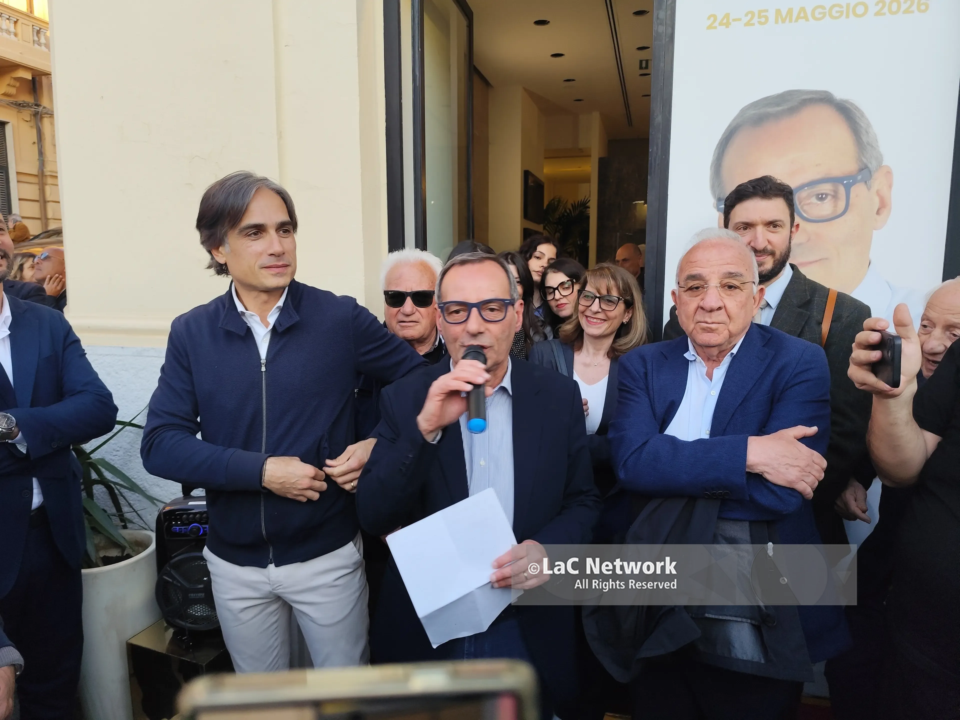 Battaglia carica i suoi: «Saranno due visioni di città diverse, ma noi abbiamo ancora tanto da dire»\n