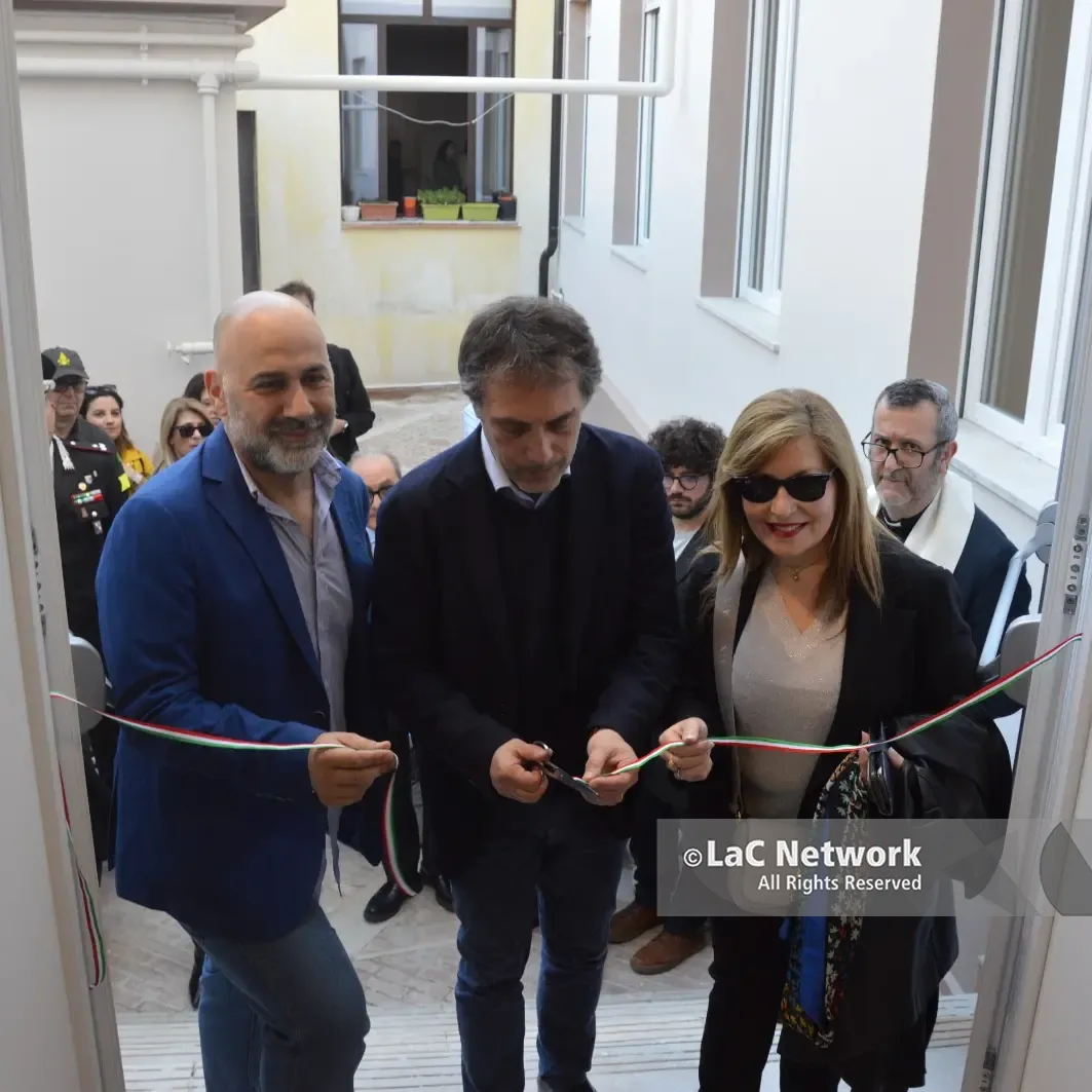 “Tu Sei”, nei locali dell’ex scuola “Carbone” nasce lo spazio multifunzionale per i giovani\u00A0\n