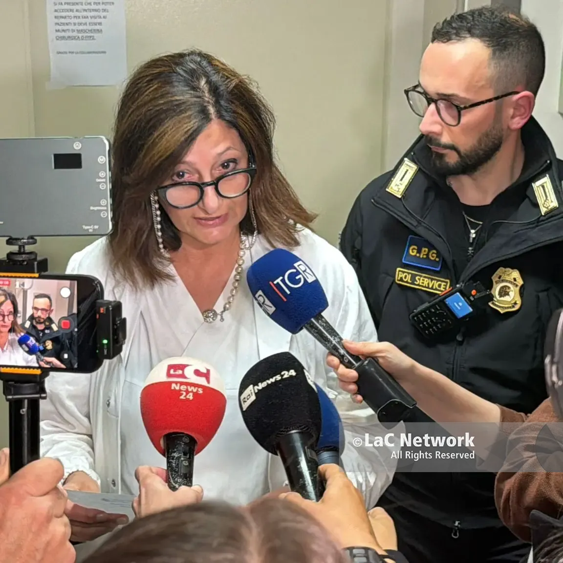 Tragedia a Catanzaro, le condizioni della piccola Maria Luce «sono critiche ma stabilizzate»\n