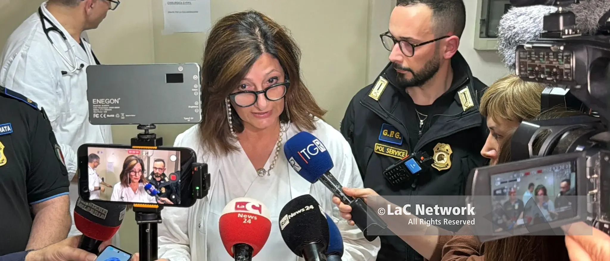 Tragedia a Catanzaro, le condizioni della piccola Maria Luce «sono critiche ma stabilizzate»\n
