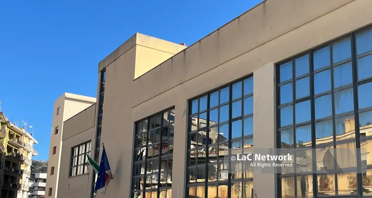 Archivio di Stato di Reggio senza “casa”, la direttrice Puleio: «Il patrimonio documentale potrebbe essere trasferito fuori città»\n