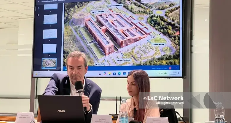 Al convegno del Pd Occhiuto presenta il progetto del nuovo ospedale di Cosenza: «Ora si parte davvero»\n