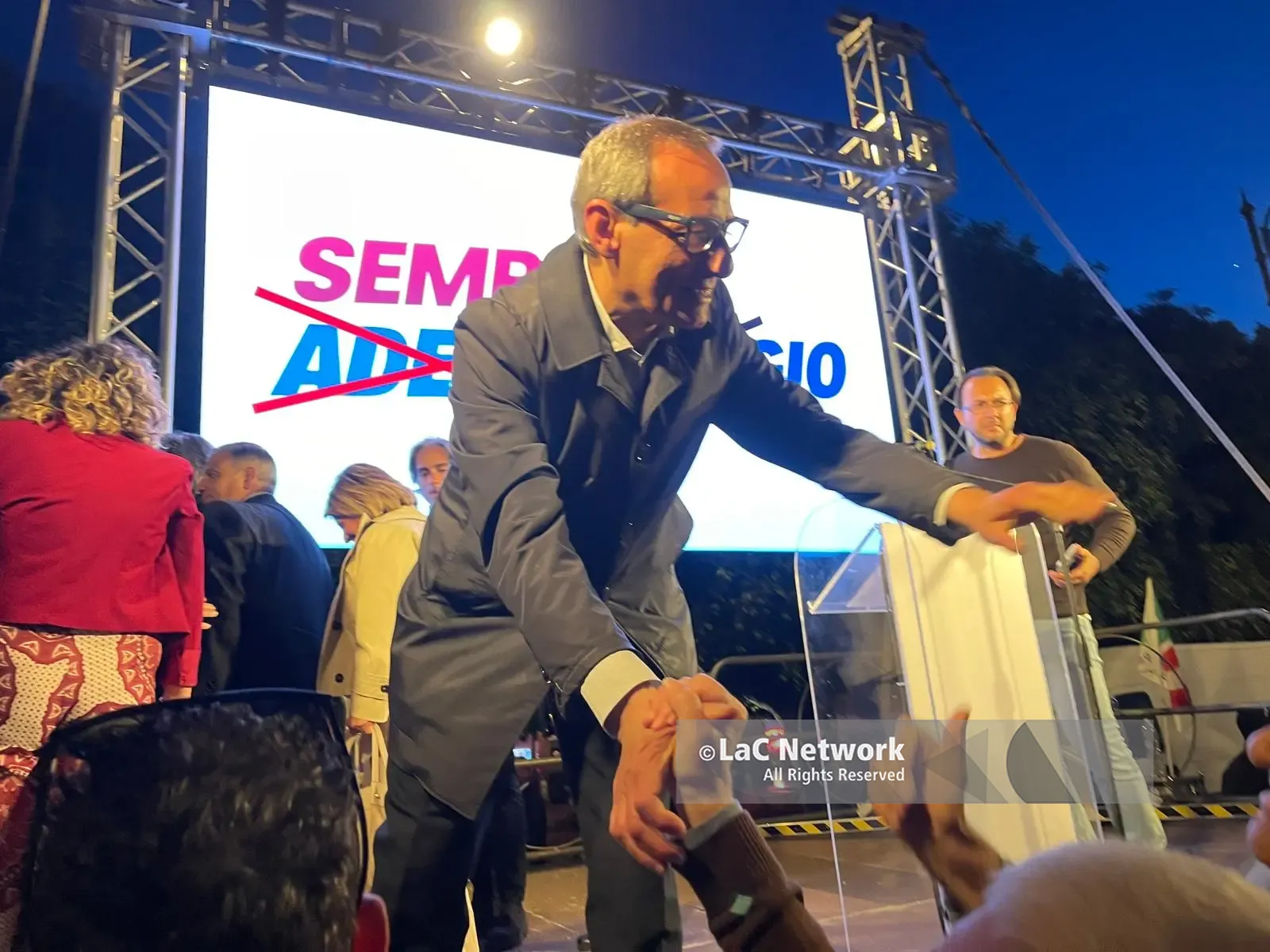 Battaglia apre la campagna tra ricordi e progetti: «Dalle radici e da fondamenta solide si costruisce un futuro importante»\n