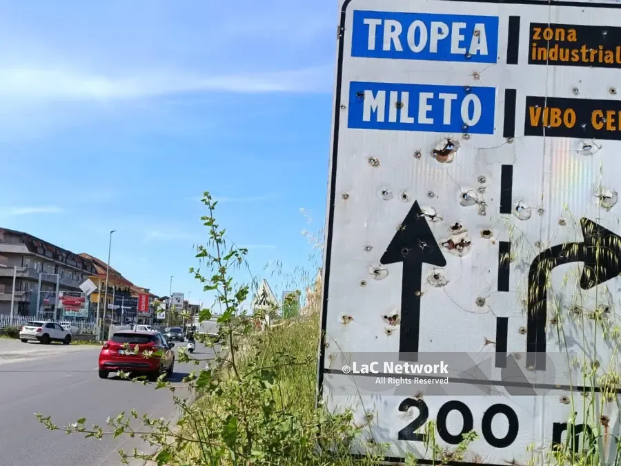 Escalation criminale a Vibo, la solidarietà a imprese e assessore: «Società civile stanca e pronta a schierarsi»