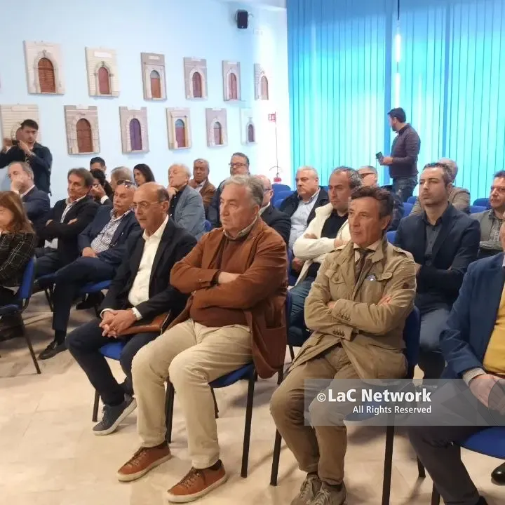 Trasparenza negli appalti pubblici, 34 Comuni vibonesi sottoscrivono in Prefettura il Protocollo di legalità\n