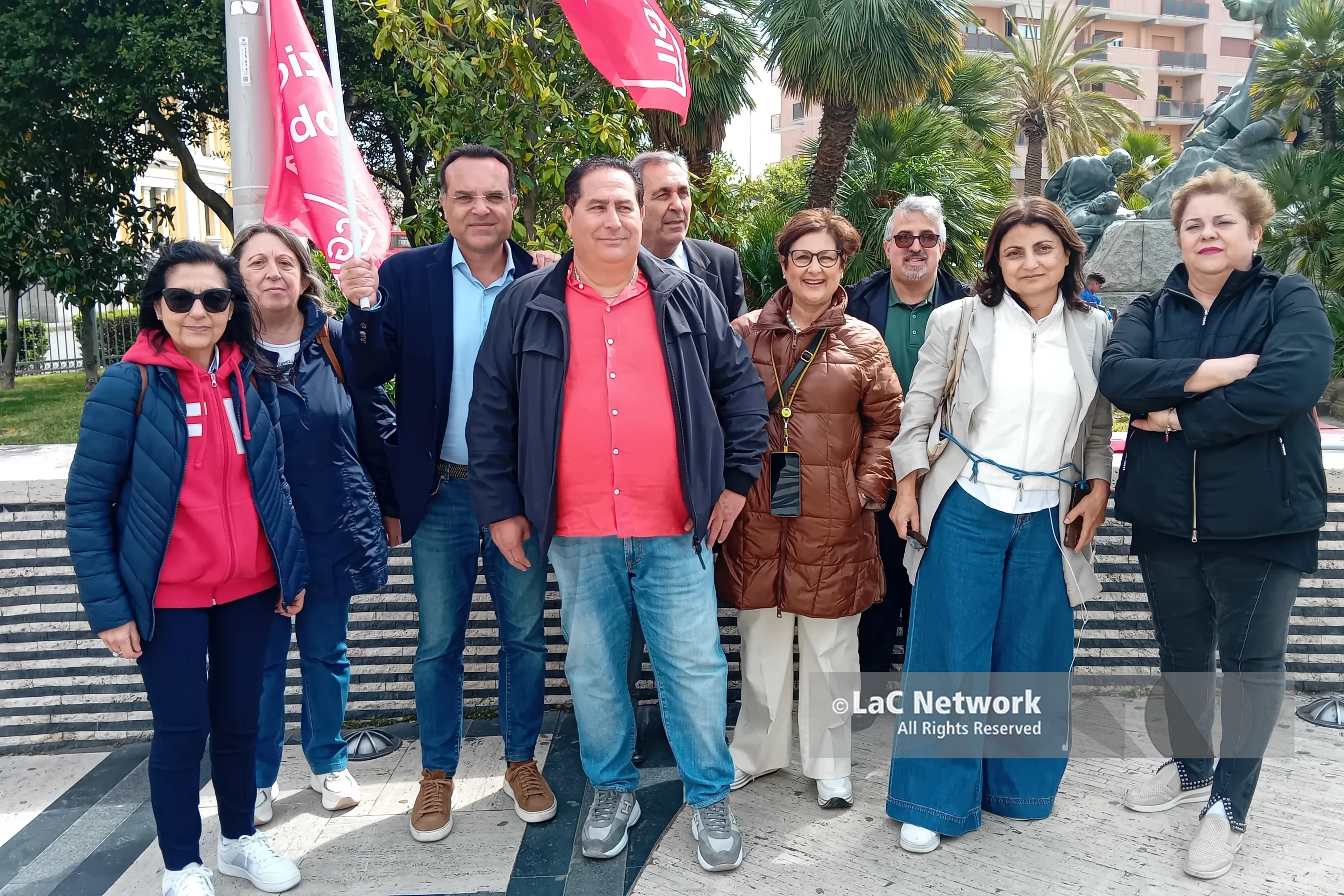 <p>«Nella giustizia non si investe, si fanno solo tagli»: precari in piazza anche a Catanzaro</p>