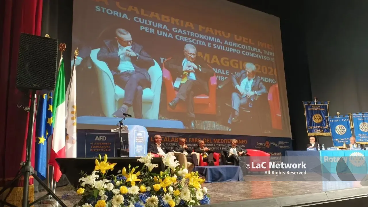 Calabria Faro del Mediterraneo, il Rotary traccia a Vibo la rotta per il futuro economico e sociale della regione\n