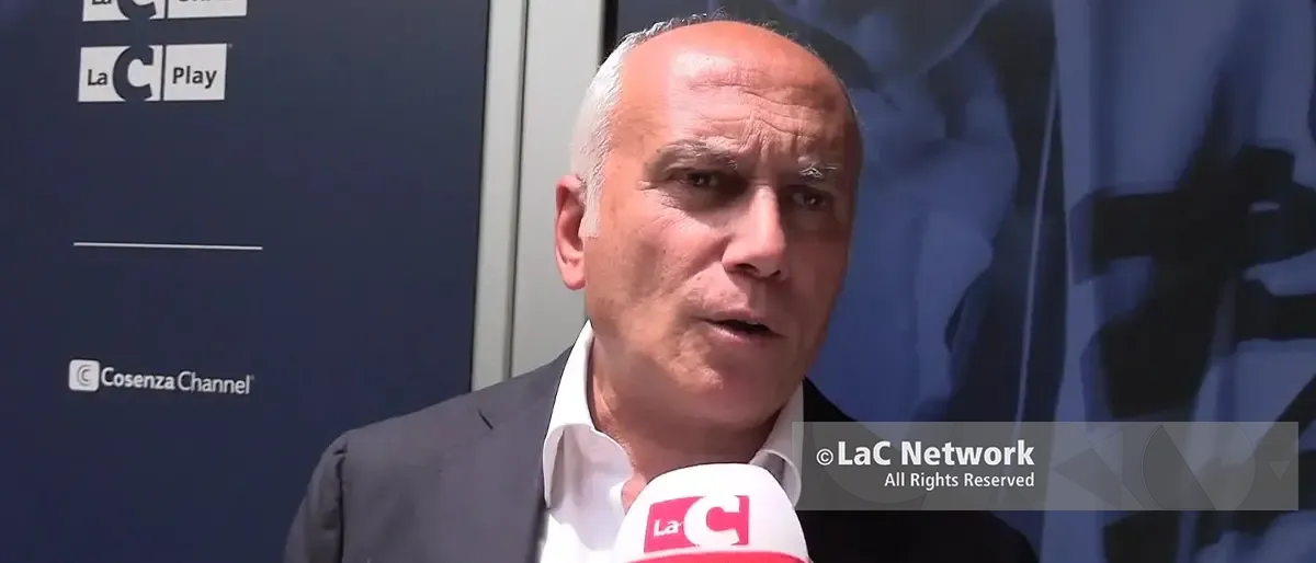 Studente ferito allo stadio Marulla, Franz Caruso: «Sul Cosenza c’è il tentativo di soffocare un dissenso democratico»\n