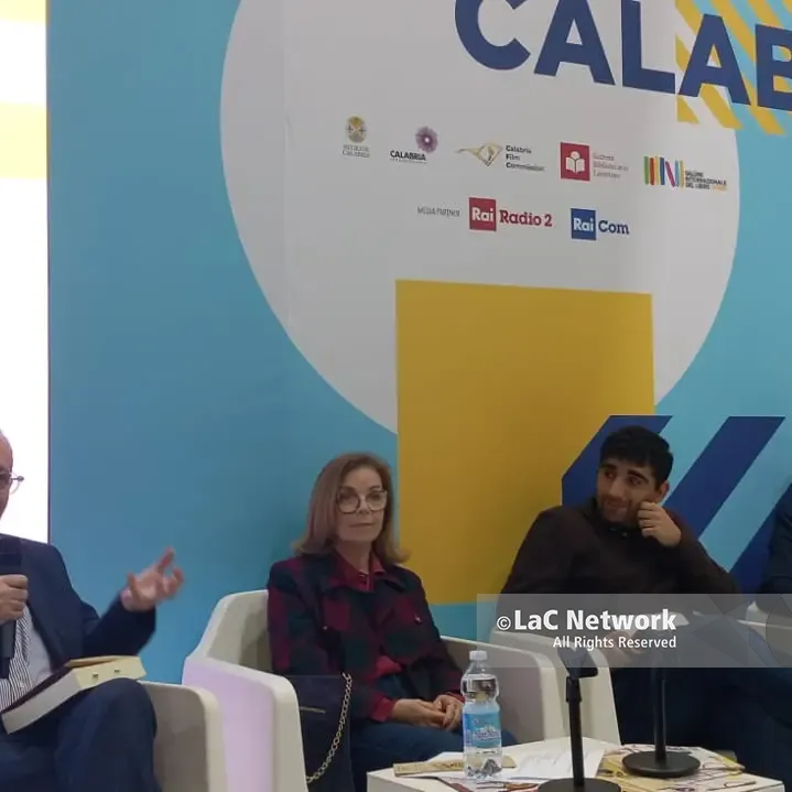 “I Quaderni di nonna Pina”\u00A0della vibonese Maria Antonia Silvaggio al Salone del libro di Torino\n