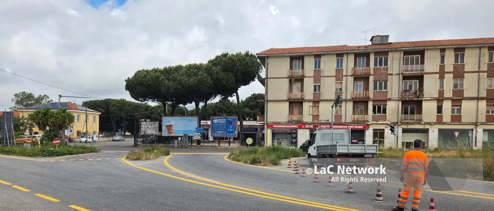Statale 18, dopo anni di attesa (e incidenti) via ai lavori di realizzazione della nuova rotatoria in Località Aeroporto\n