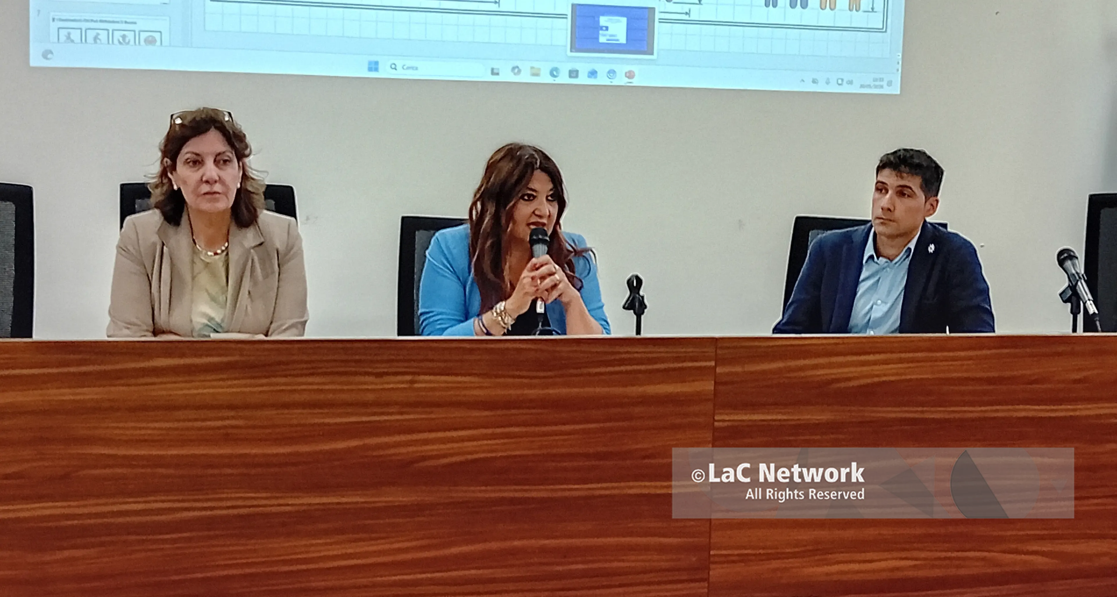 Contrasto alla povertà, dalla Regione dieci milioni in\u00A0voucher per anziani, minori e disabili. Ecco come funziona\n