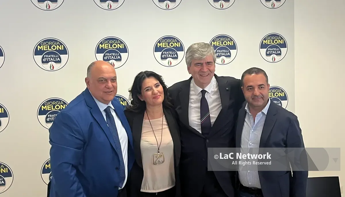 Fratelli d'Italia schiera il ministro Mazzi per Cannizzaro sindaco: «Saremo al vostro fianco per il rilancio turistico di Reggio»\n\n\n
