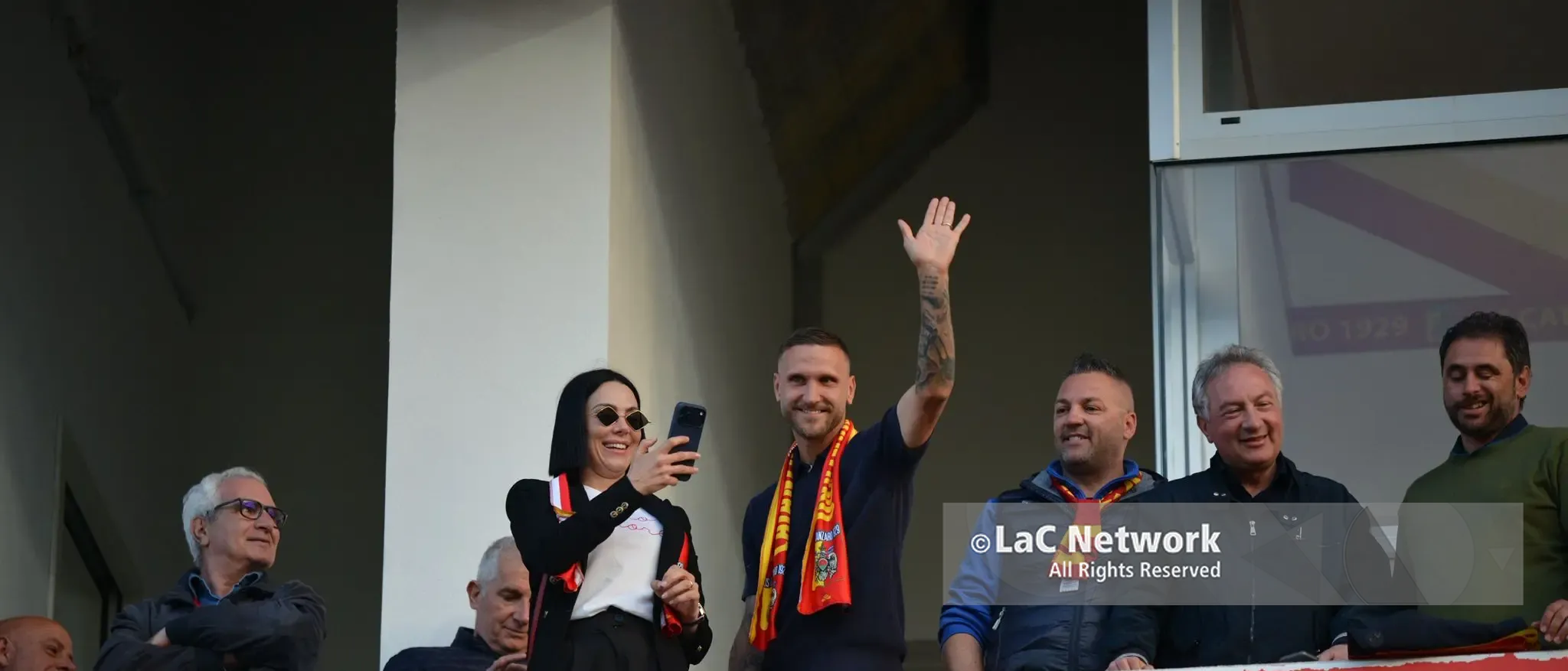 Scognamillo torna al Ceravolo per la finale playoff col Monza: applausi, cori e tanta\u00A0nostalgia per l’ex difensore giallorosso\n
