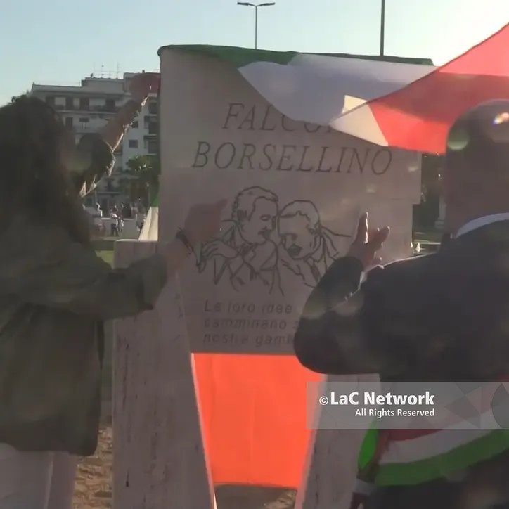 La villa comunale di Soverato intitolata ai giudici Falcone e Borsellino\u00A0\n