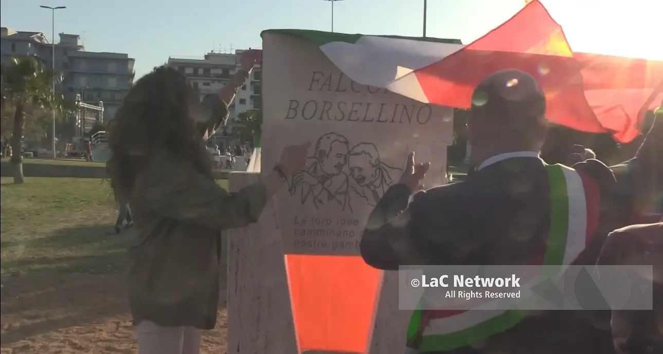 La villa comunale di Soverato intitolata ai giudici Falcone e Borsellino\u00A0\n