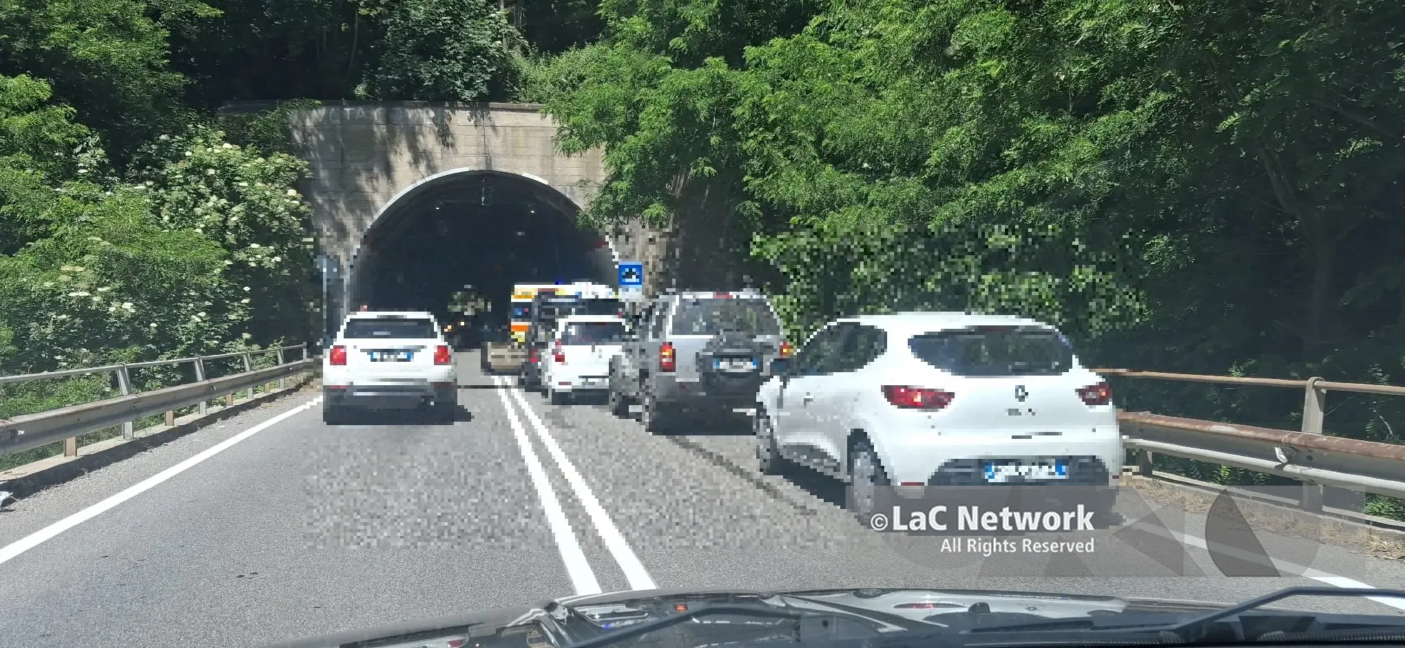 Due incidenti sulla Statale 107 tra San Fili e Paola, il traffico torna scorrevole\n