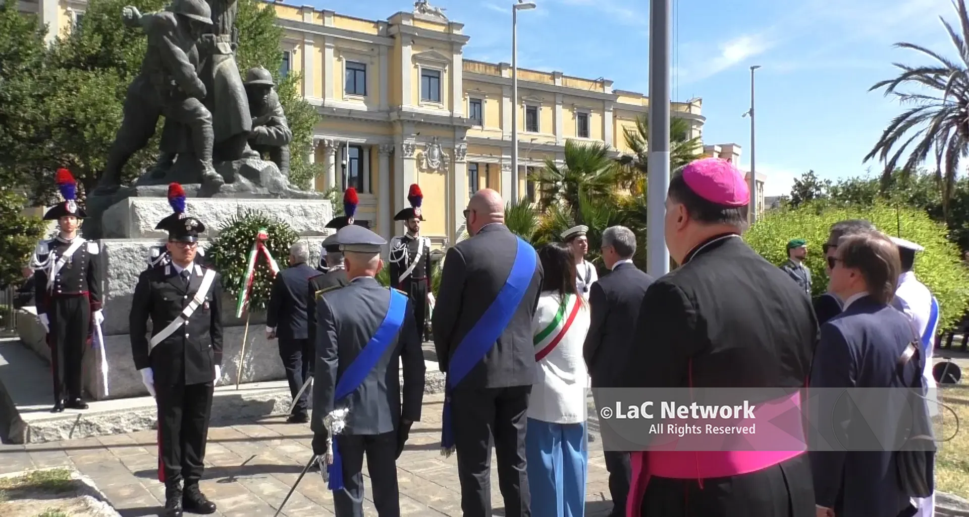 Festa della Repubblica, la cerimonia a Catanzaro:\u00A0«I valori di libertà e democrazia devono formare le nuove generazioni»\n