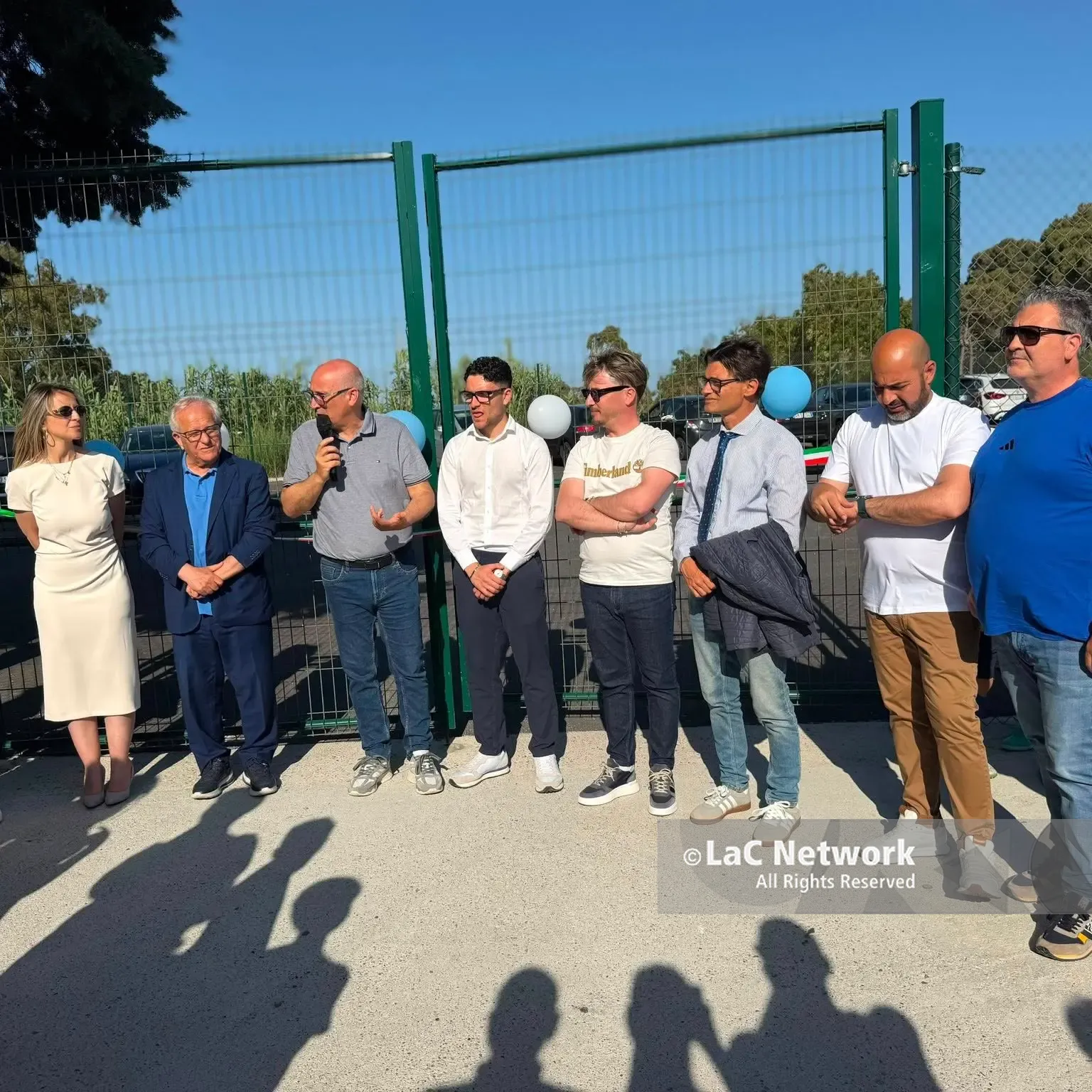 Caraffa riabbraccia il suo campo sportivo. Mormile: «È un momento di festa e di gioia per un bene prezioso restituito ai cittadini»\n