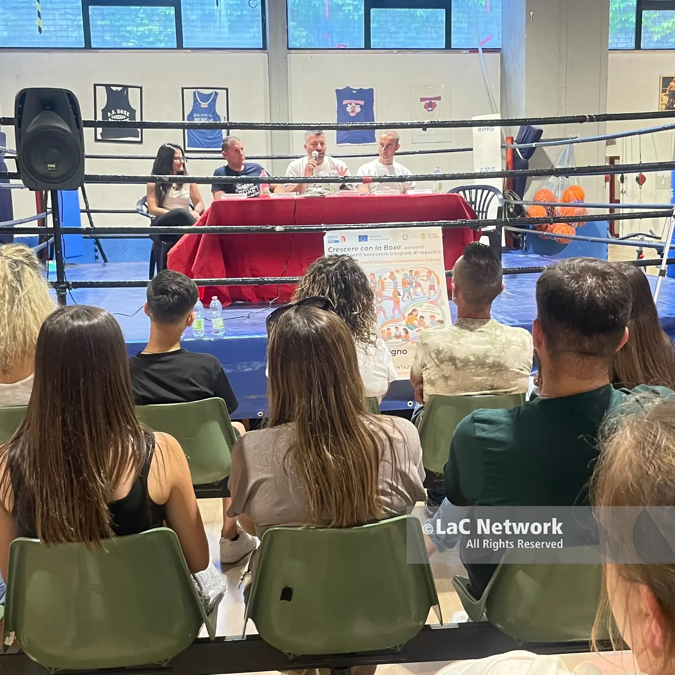 Quando lo sport è inclusione, alla Boxe Popolare di Cosenza parte un progetto per dodici minori svantaggiati\n
