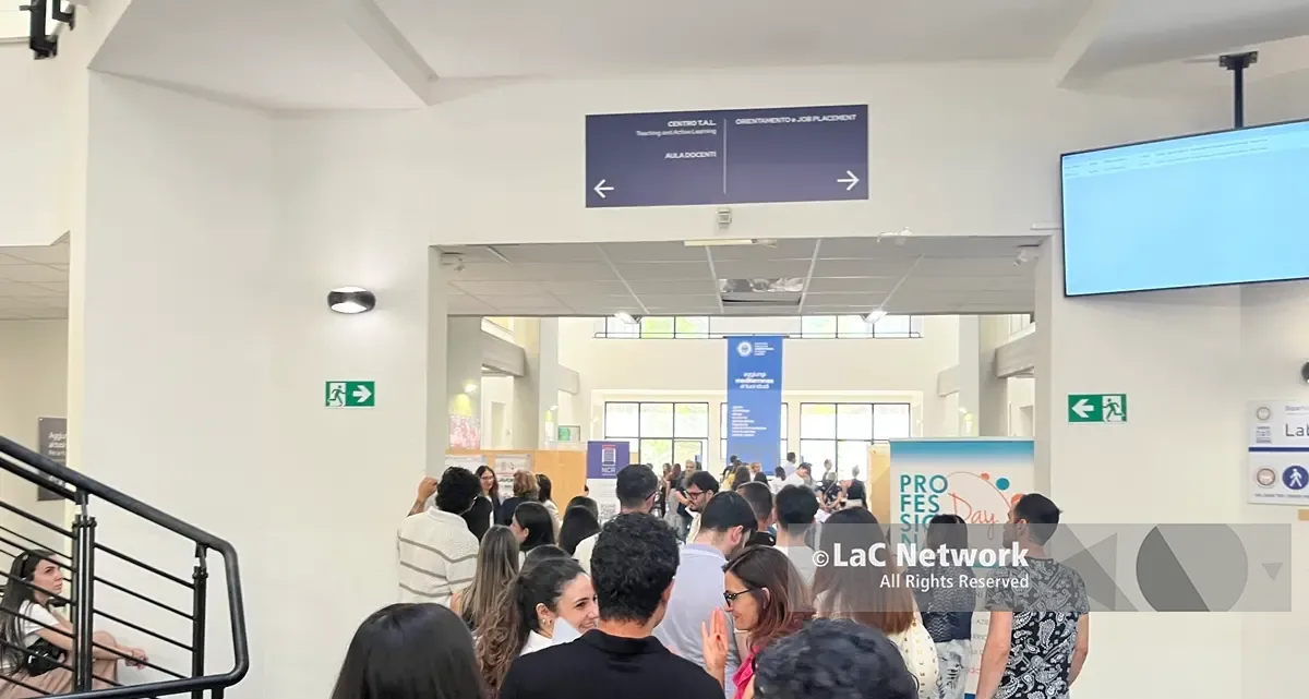Uno spazio di incontro tra chi offre e chi cerca lavoro: alla Mediterranea al via il Professional Day\n\n\n