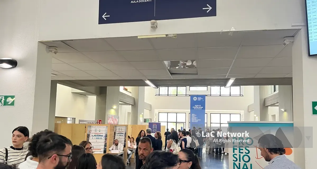 Uno spazio di incontro tra chi offre e chi cerca lavoro: alla Mediterranea al via il Professional Day\n\n\n