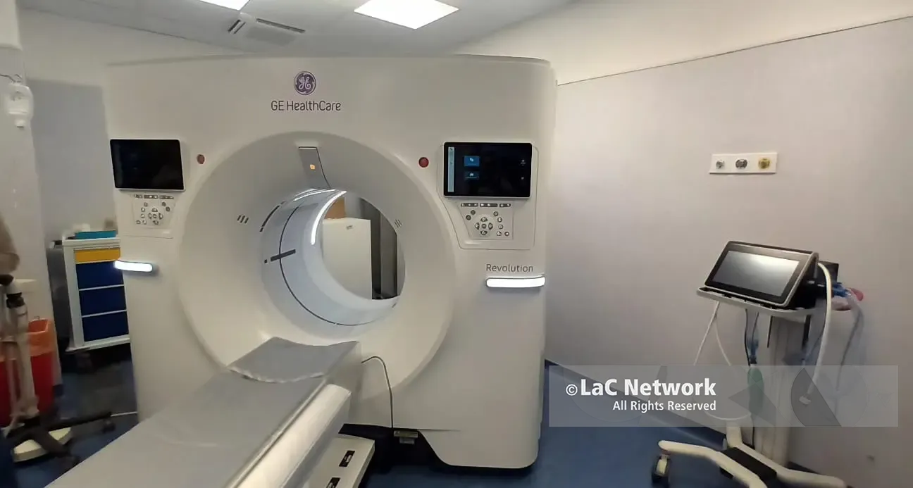 L’ospedale di Vibo festeggia la nuova Tac da 1,5 milioni: «Nessuno ce l’ha in Calabria, verranno qui da tutta la regione»\n