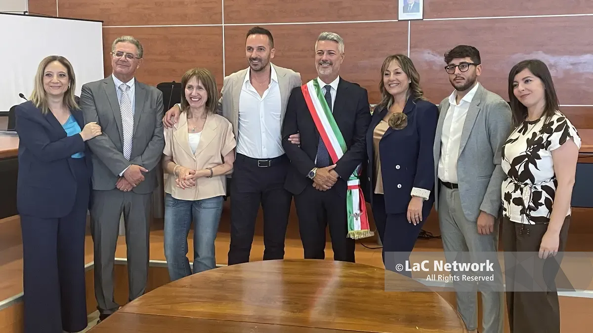 Serra e la maggioranza consiliare di Castrolibero