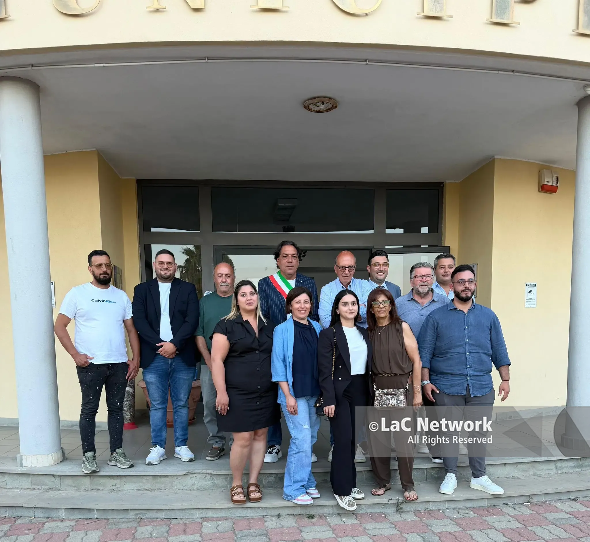 Brancaleone, Garoffolo presenta la nuova squadra di governo: «Da oggi esiste una sola comunità»\n