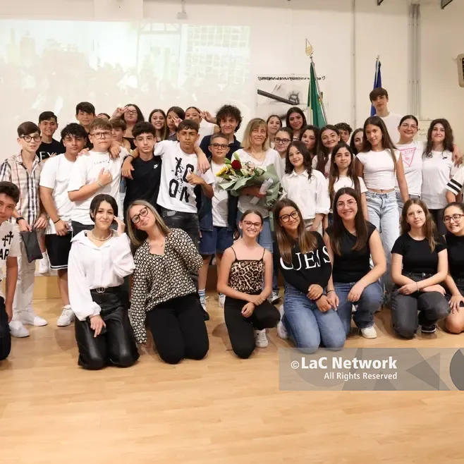 Scuola e informazione, si conclude un anno ricco di emozioni e crescita con il Tg Young e Il Salotto delle Interviste\n
