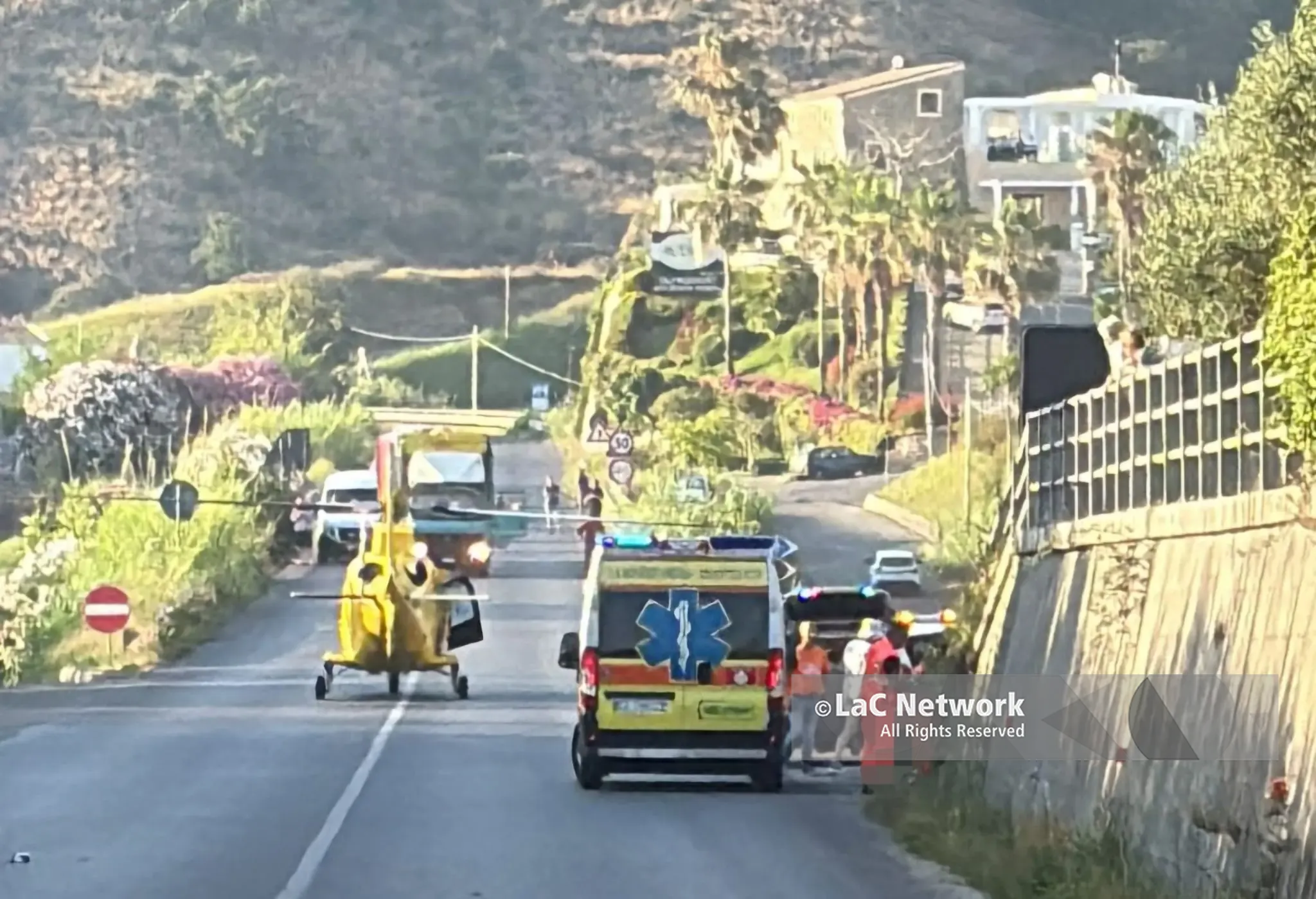 Incidente\u00A0a Diamante, ferito un centauro: è il terzo incidente della giornata sulla statale 18 della Riviera dei Cedri