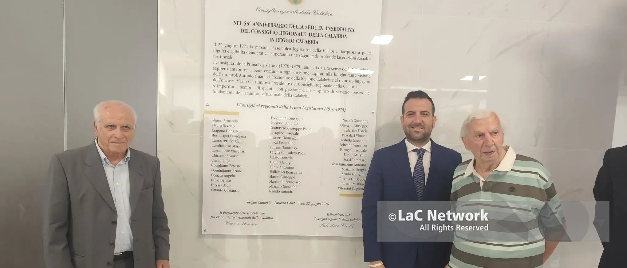 Una targa per celebrare i 55 anni del Consiglio regionale a Reggio Calabria: «Custodire la memoria e continuare a costruire»\n
