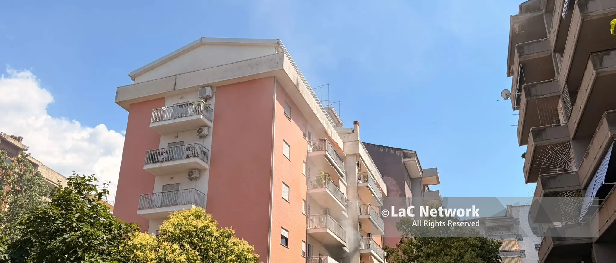 Principio d’incendio in un appartamento a Cosenza, nessun ferito\n
