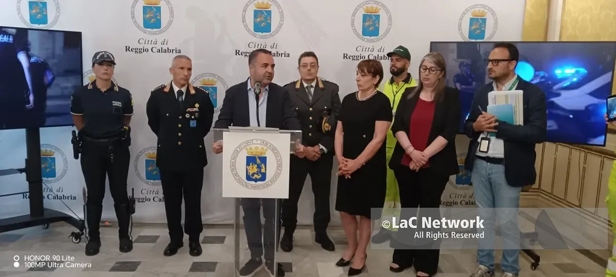 Pulizia e decoro in città, Cannizzaro firma l’ordinanza: sanzioni più che triplicate per i furbetti del rifiuto\n