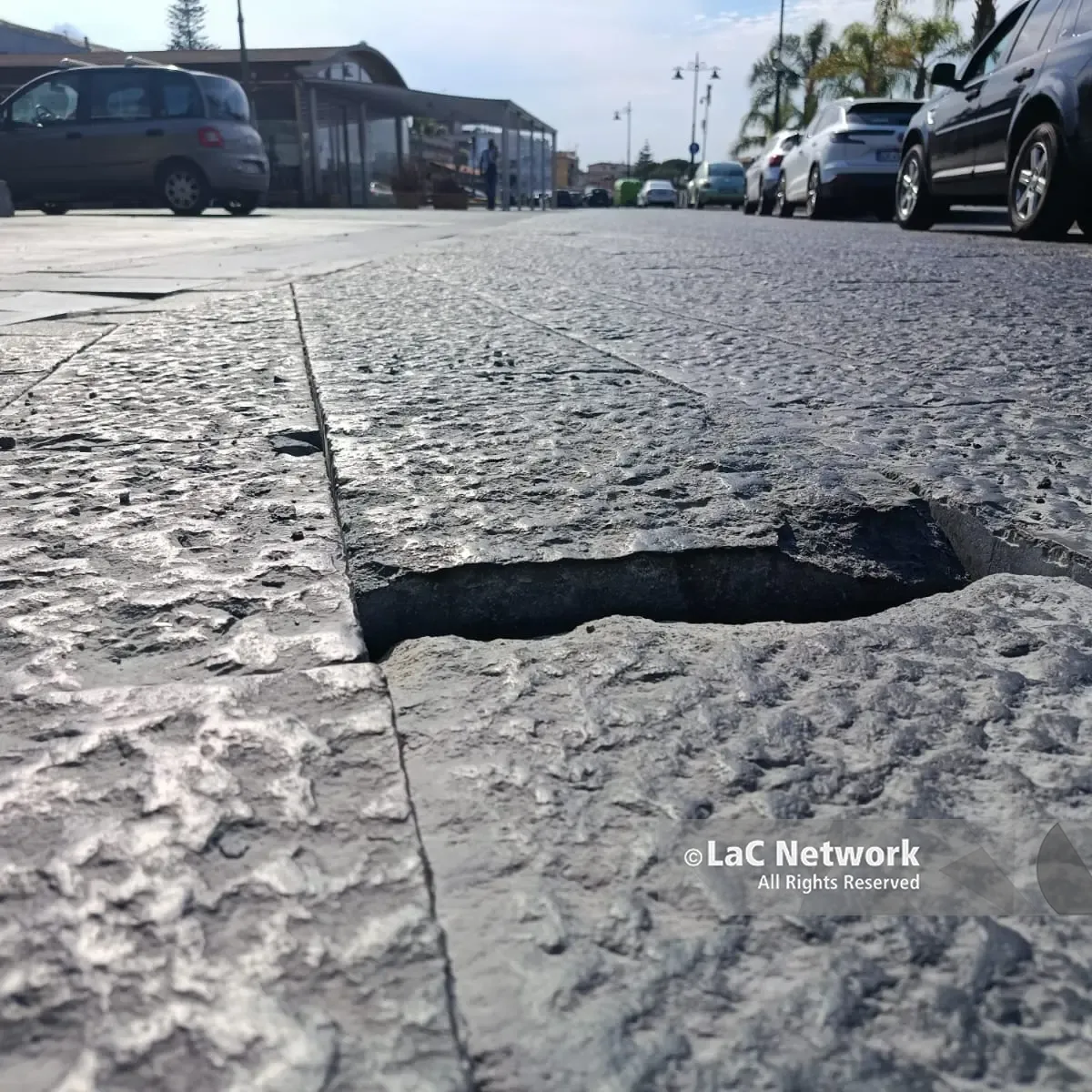 Basole \"ballerine\" (e pericolose) a Vibo Marina: gomme squarciate e automobilisti arrabbiati\n