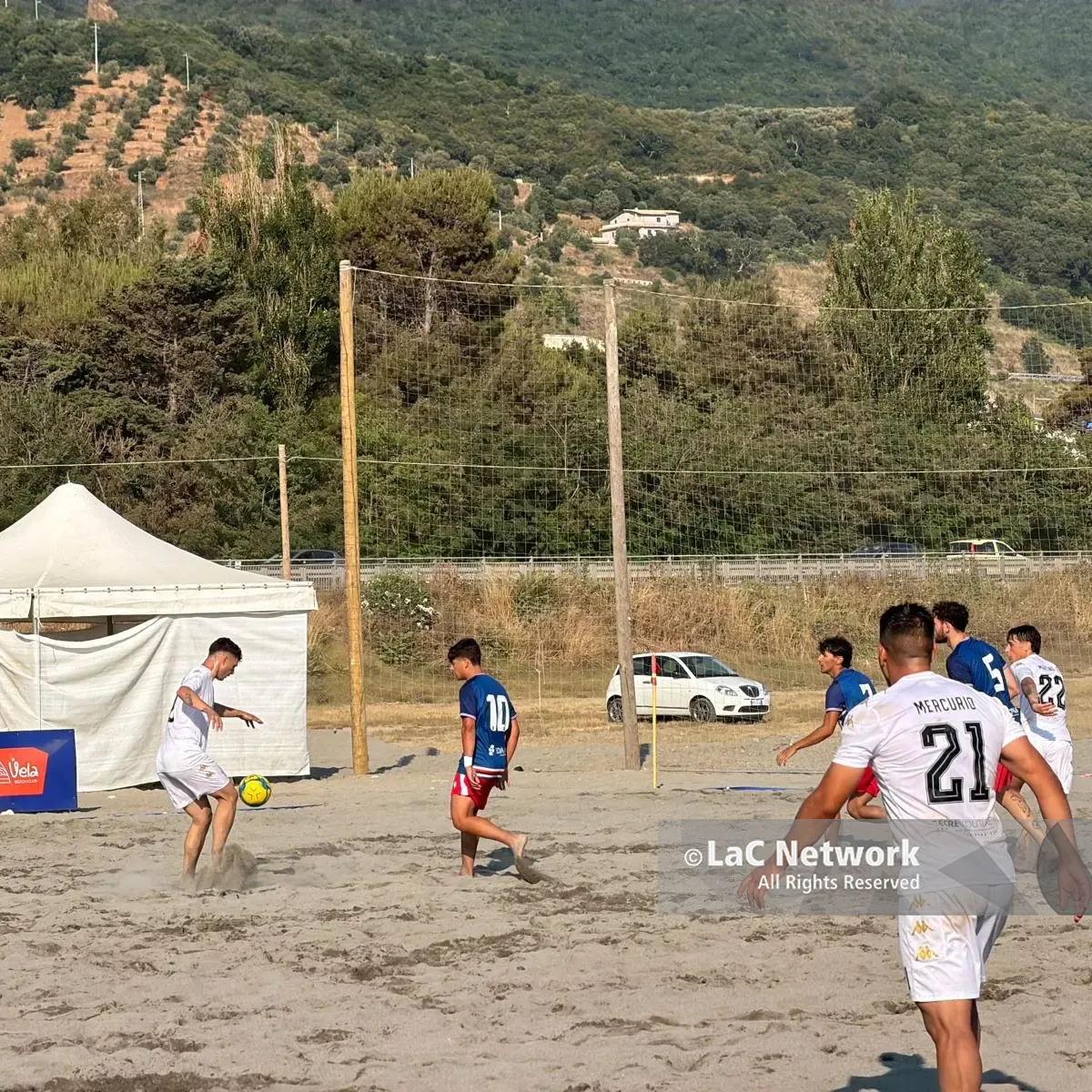 Nocera Terinese capitale del beach soccer, spettacolo alle finali regionali di Serie B: Rosarnese e Crotone sul tetto della Calabria\n