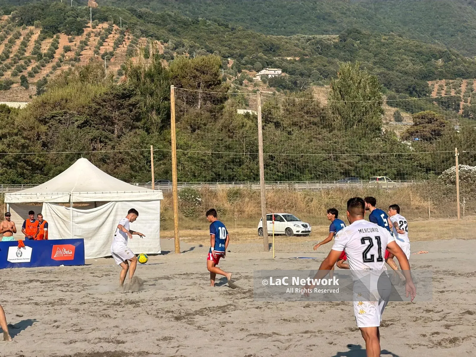 Nocera Terinese capitale del beach soccer, spettacolo alle finali regionali di Serie B: Rosarnese e Crotone sul tetto della Calabria\n