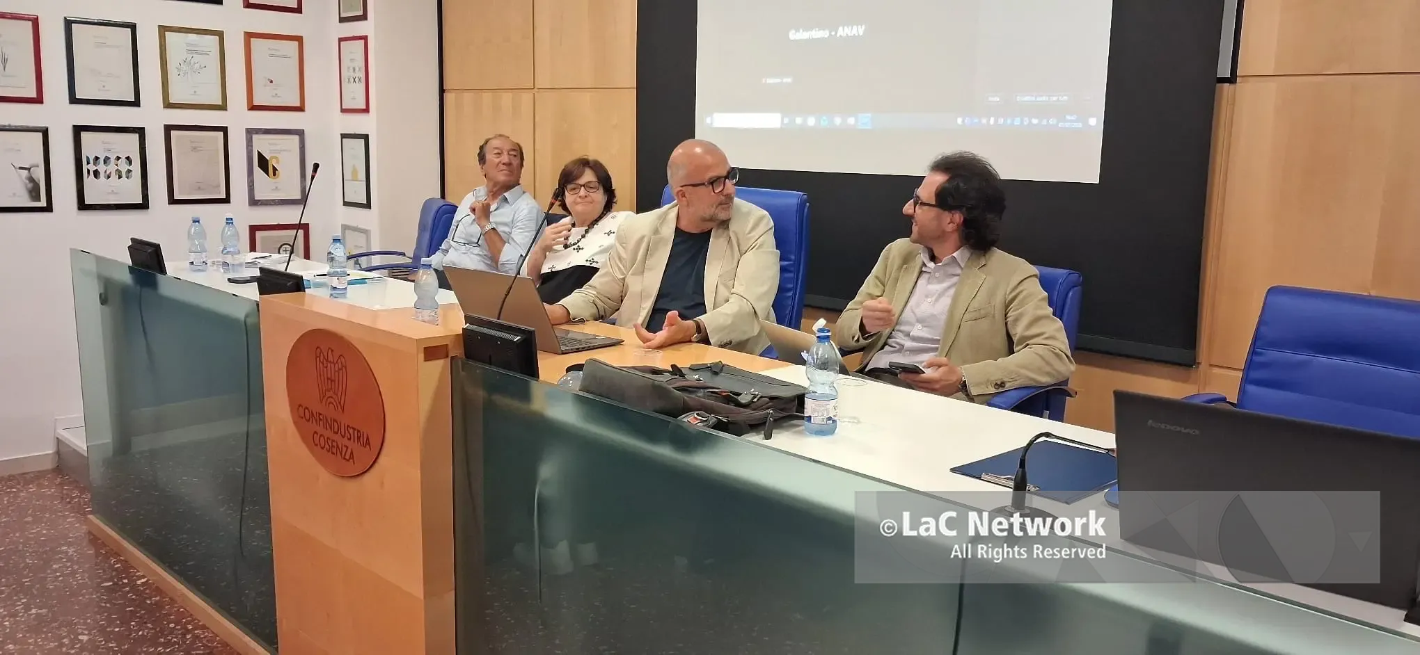 Amaco al capolinea, salta l’accordo di vendita con il Consorzio autolinee: licenziamenti dietro l’angolo\n